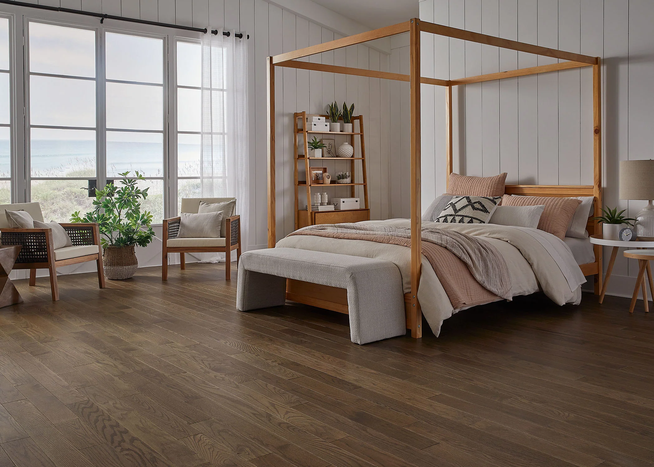 3/4 in. Arctic Hunter Oak Prefinished Solid Hardwood Flooring 4 in. Wide - Image 2