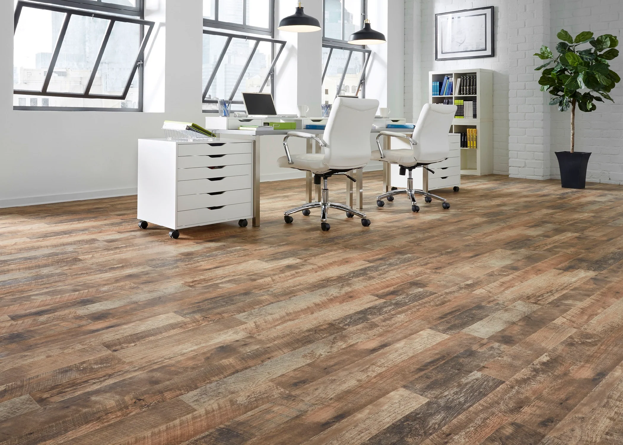 8mm w/pad Calico Oak Laminate Flooring - Sample - Image 2